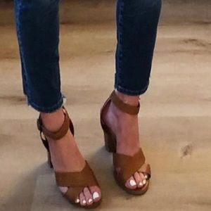 Tan heels